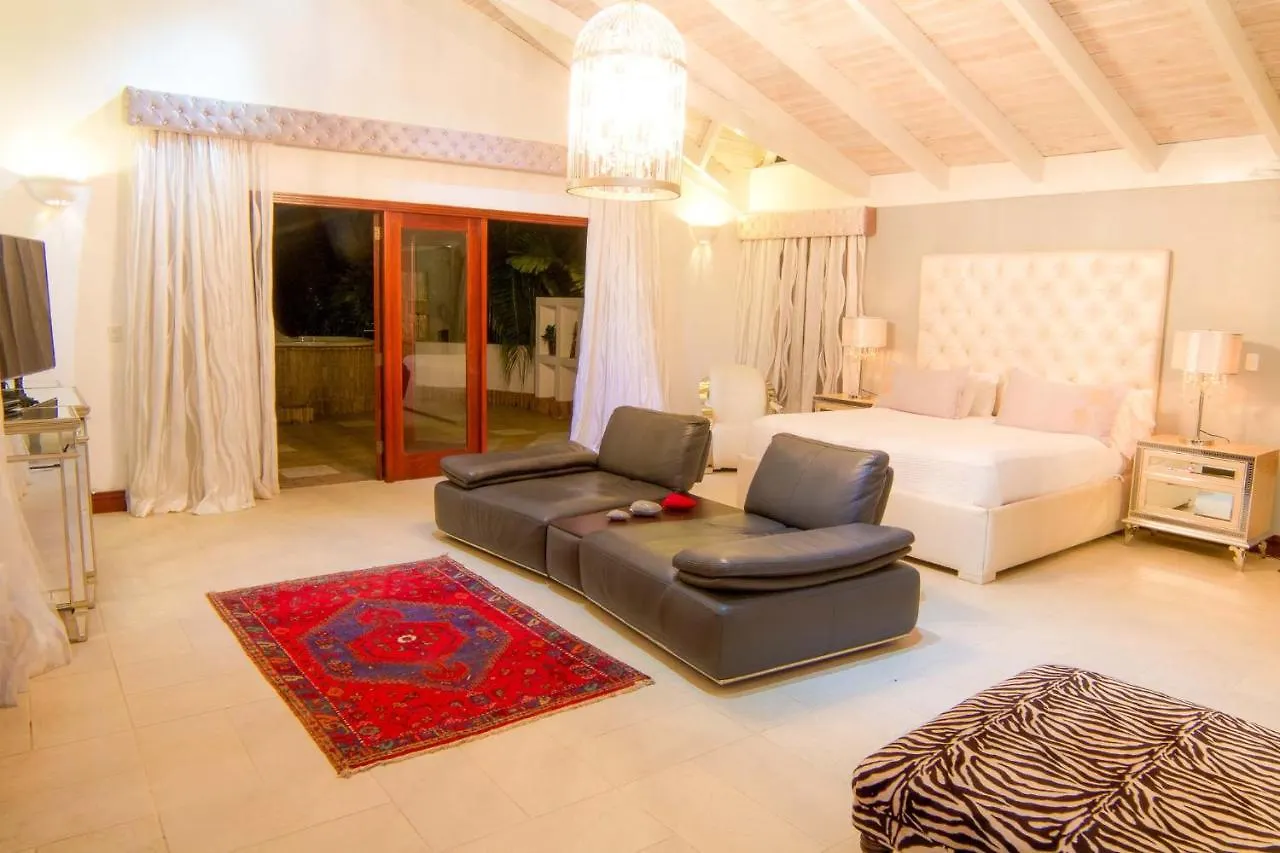 Casa De Campo Luxury Villas - Private Paradise At La Romana