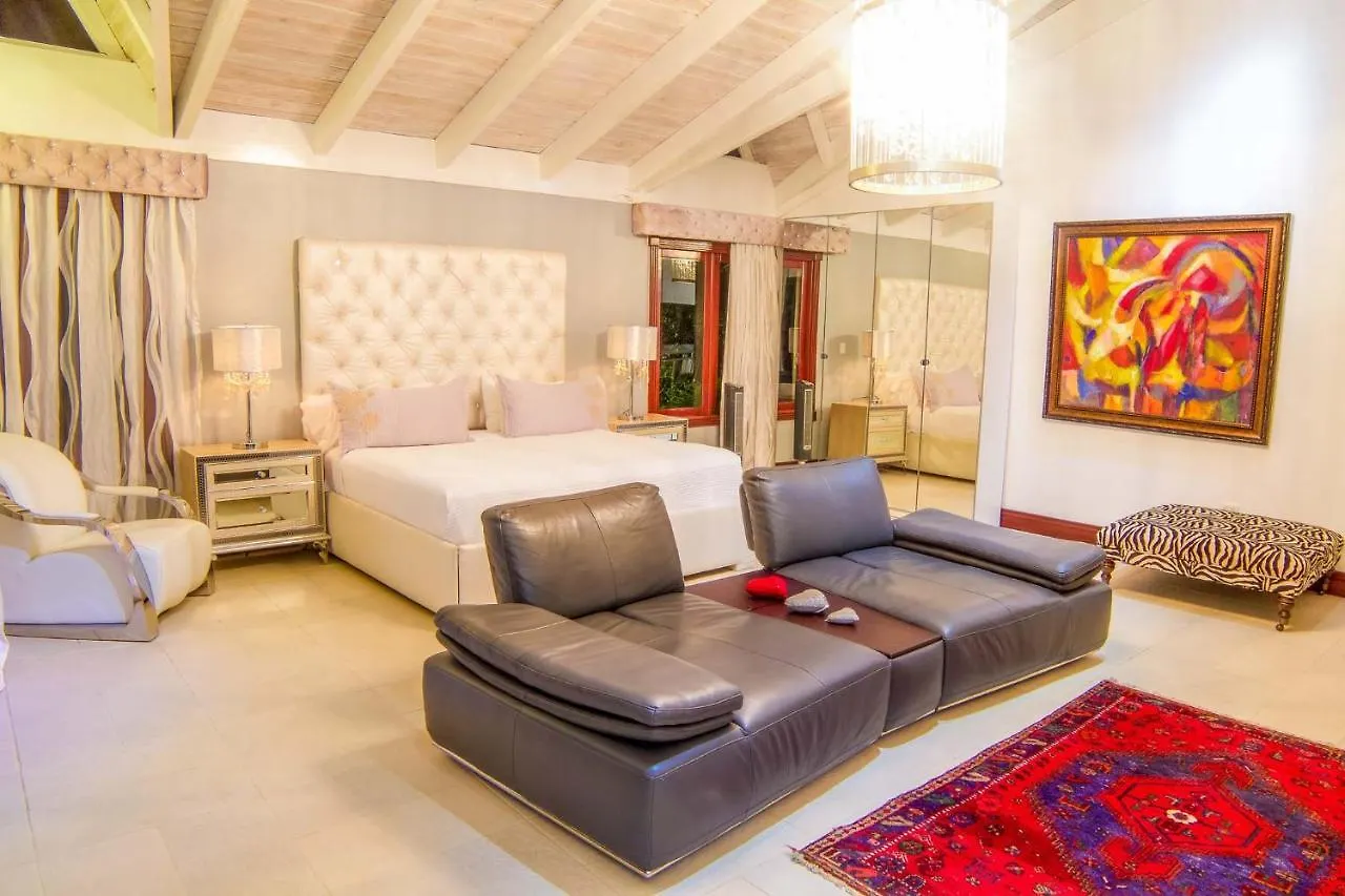 Casa De Campo Luxury Villas - Private Paradise At La Romana Dominican Republic