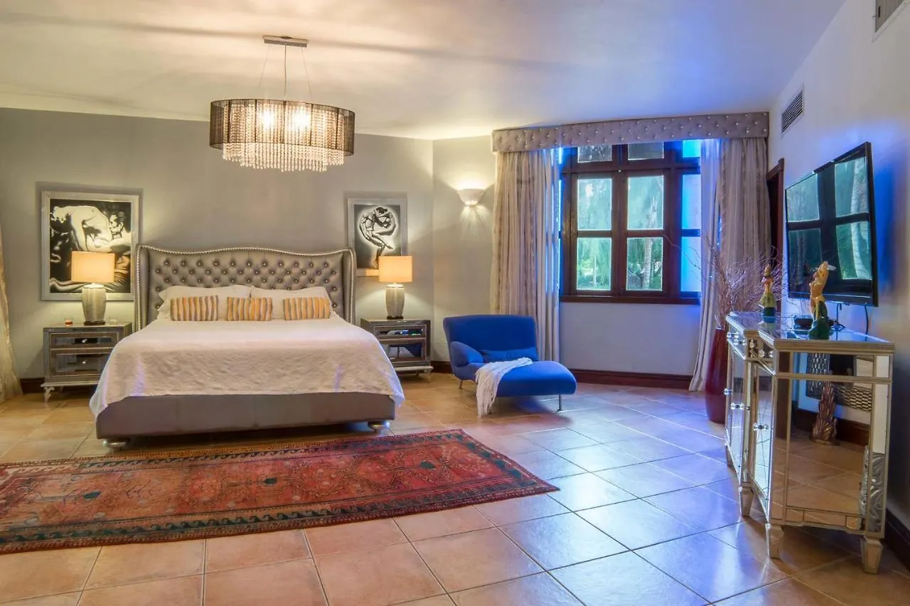 Casa De Campo Luxury Villas - Private Paradise At La Romana Dominican Republic