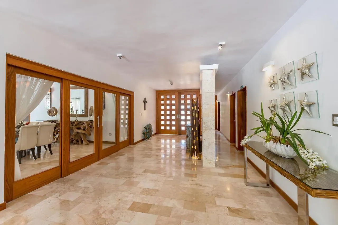 Casa De Campo Luxury Villas - Private Paradise At La Romana