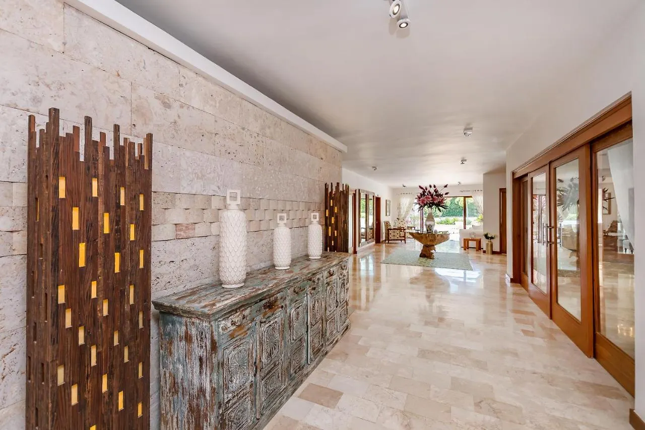 Casa De Campo Luxury Villas - Private Paradise At La Romana Dominican Republic