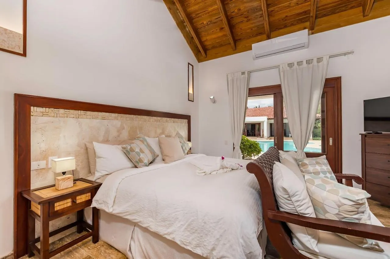 Casa De Campo Luxury Villas - Private Paradise At La Romana Dominican Republic