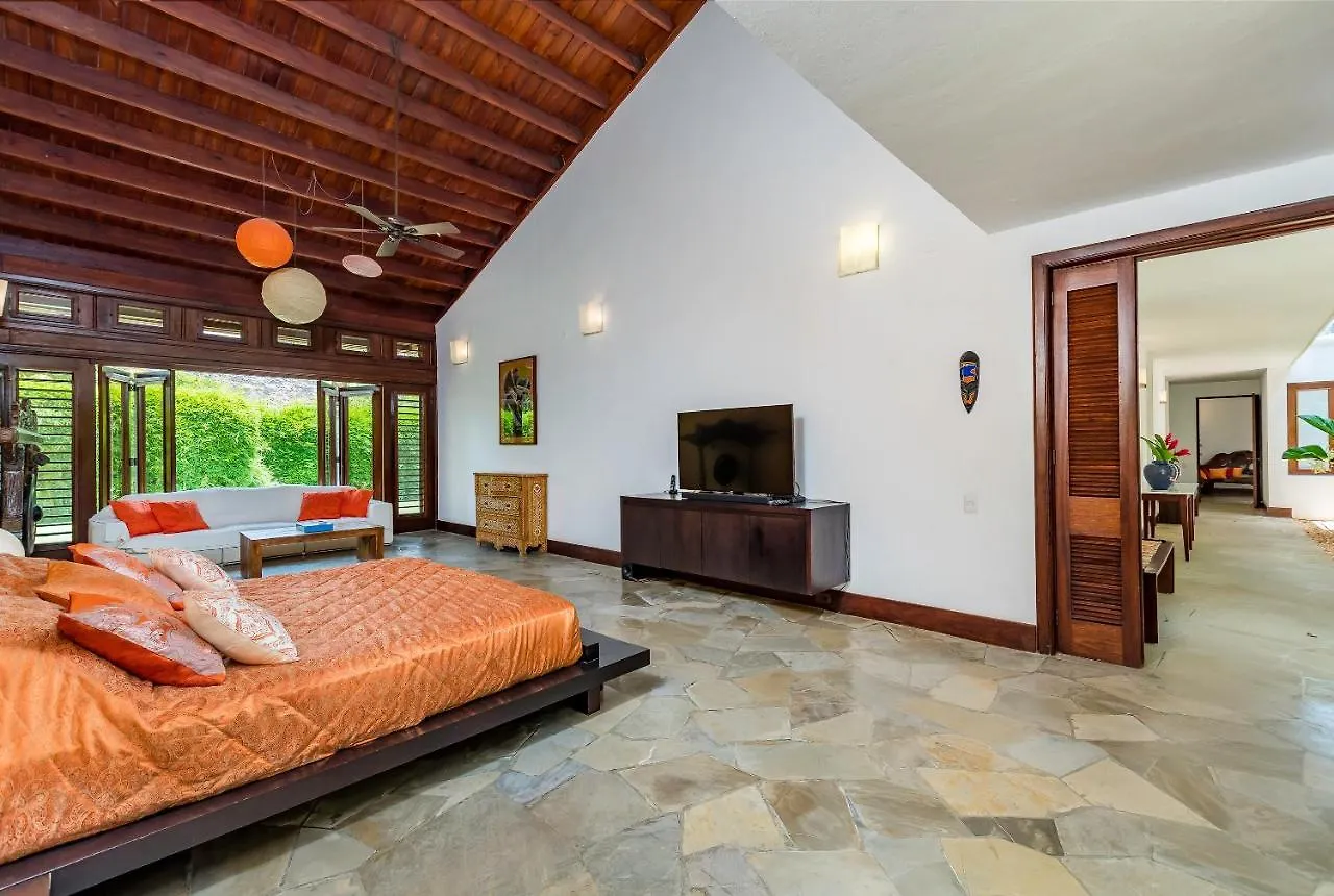 Casa De Campo Luxury Villas - Private Paradise At La Romana